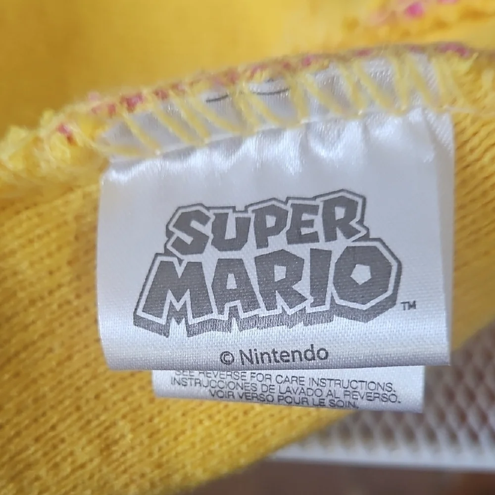 Nintendo Super Mario Pink Crown Kids Hat